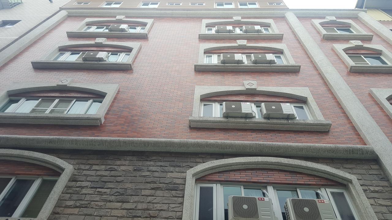 J. Home Гаосюн Екстер'єр фото